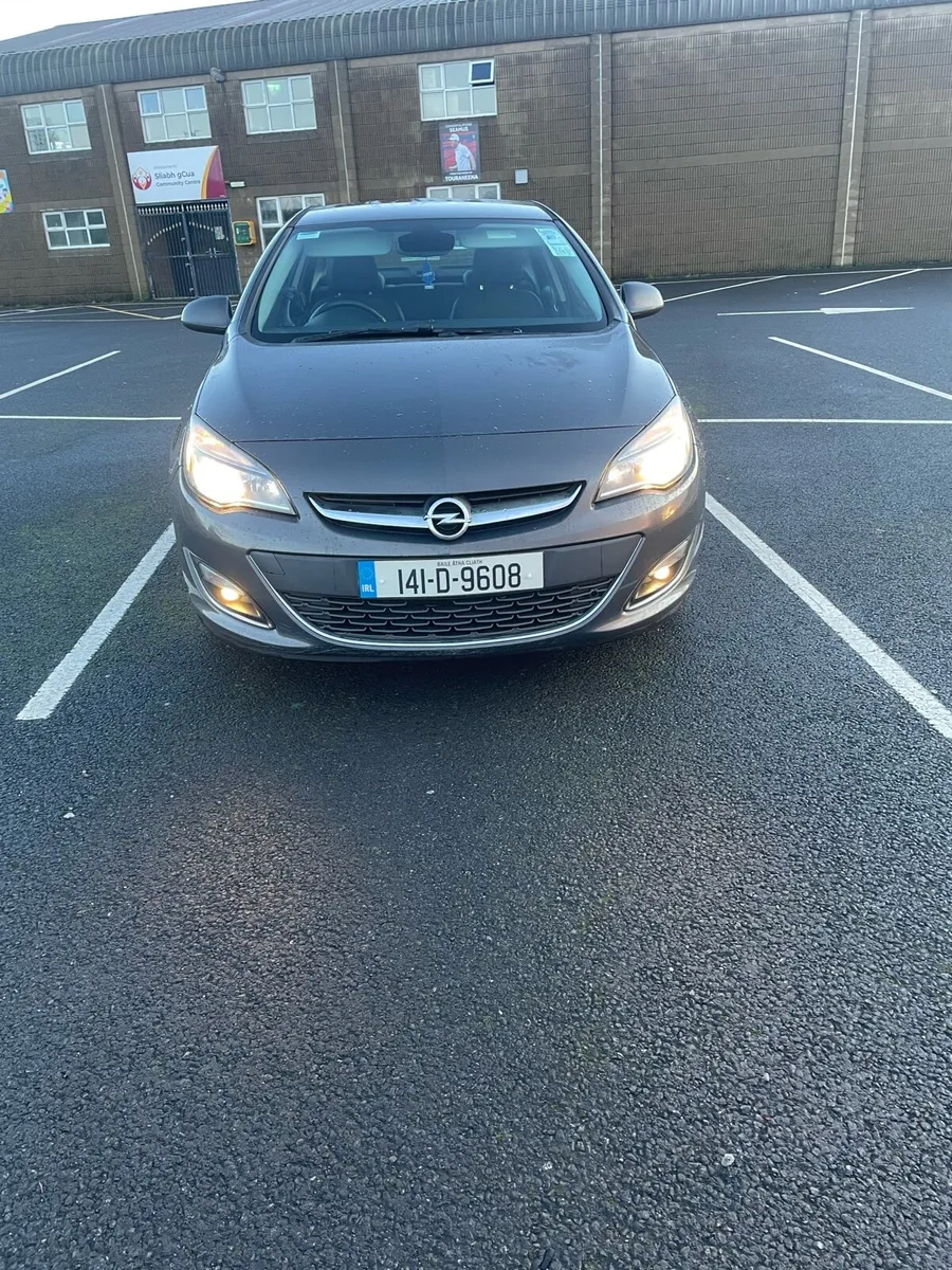 Opel Astra - Image 1