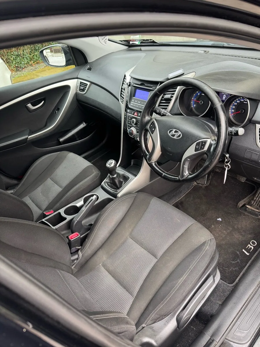 Hyundai i30 - Image 2