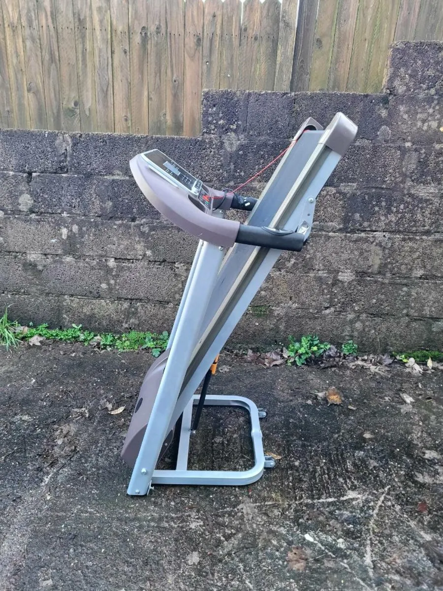 Treadmill for sale.  Delivery - Image 4