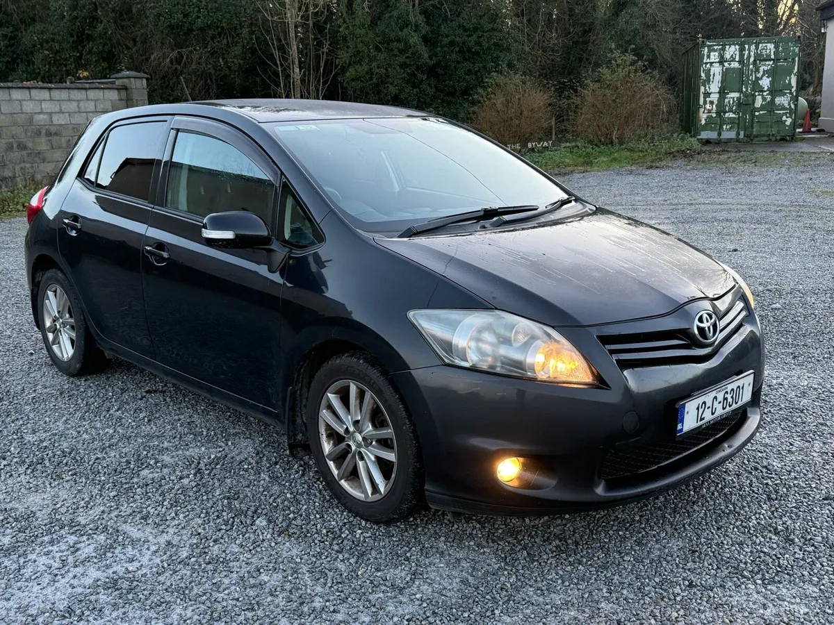 2012 Toyota Auris Sport 1.4 D4D NCT 07/26 - Image 2