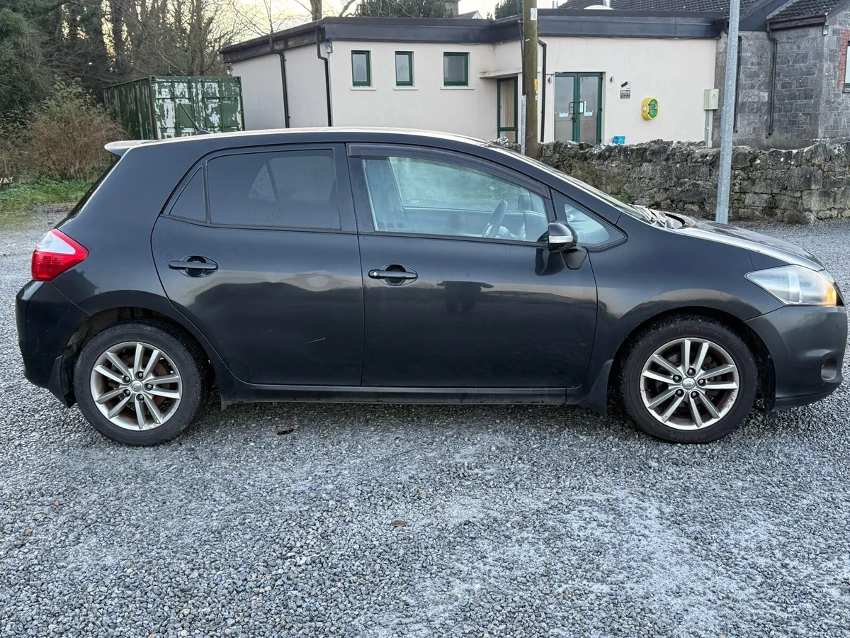2012 Toyota Auris Sport 1.4 D4D NCT 07/26 - Image 3