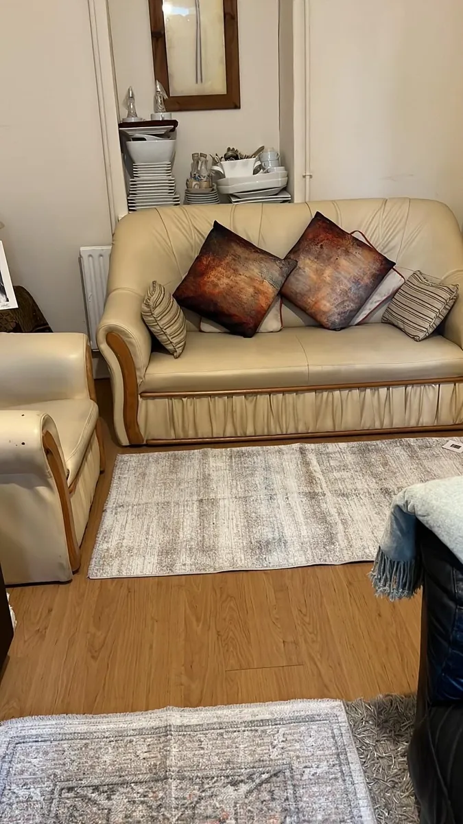 Leather sofa and chair - Image 1