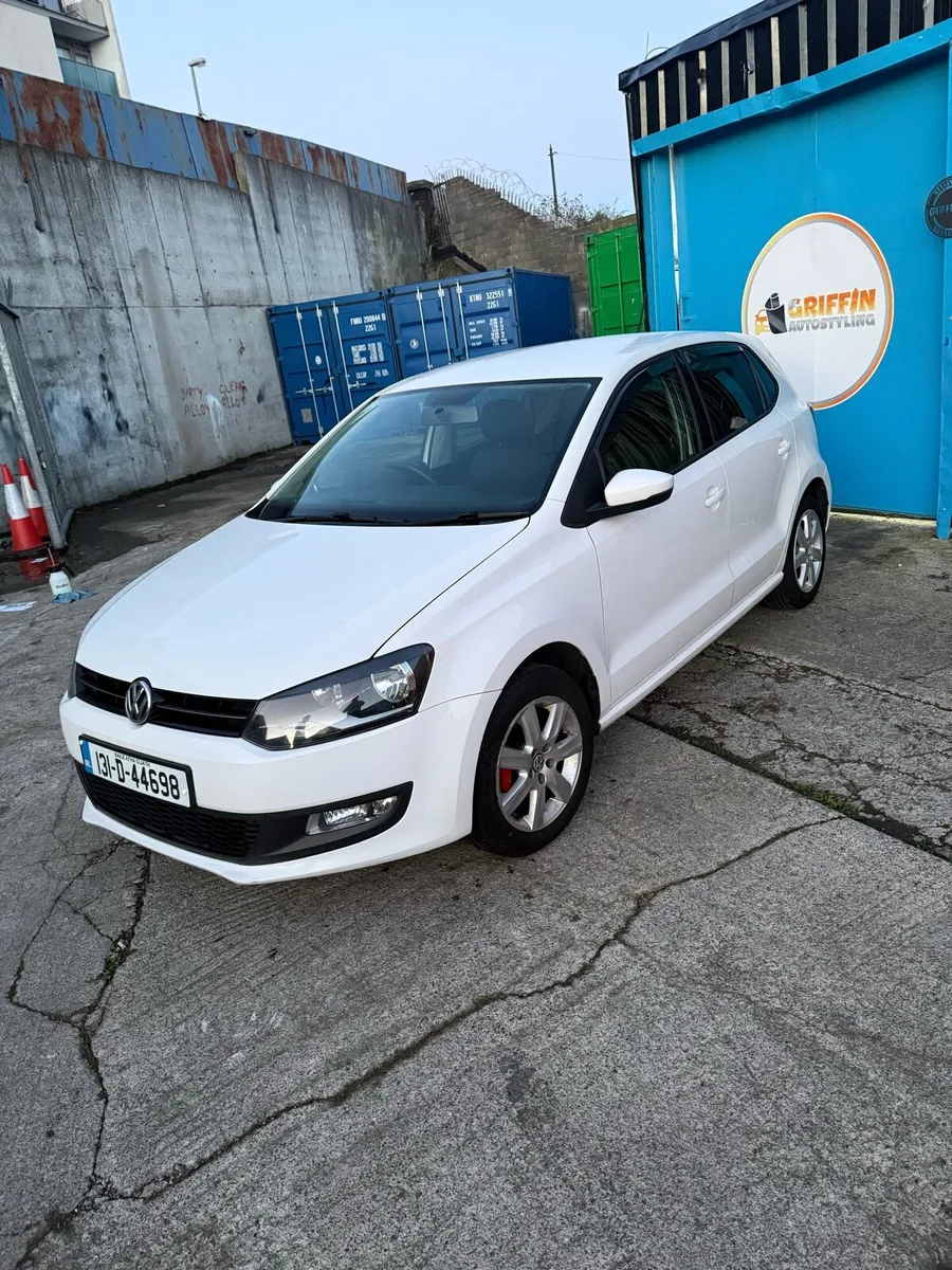 VW POLO 1.2 PETROL match edition candy white - Image 1