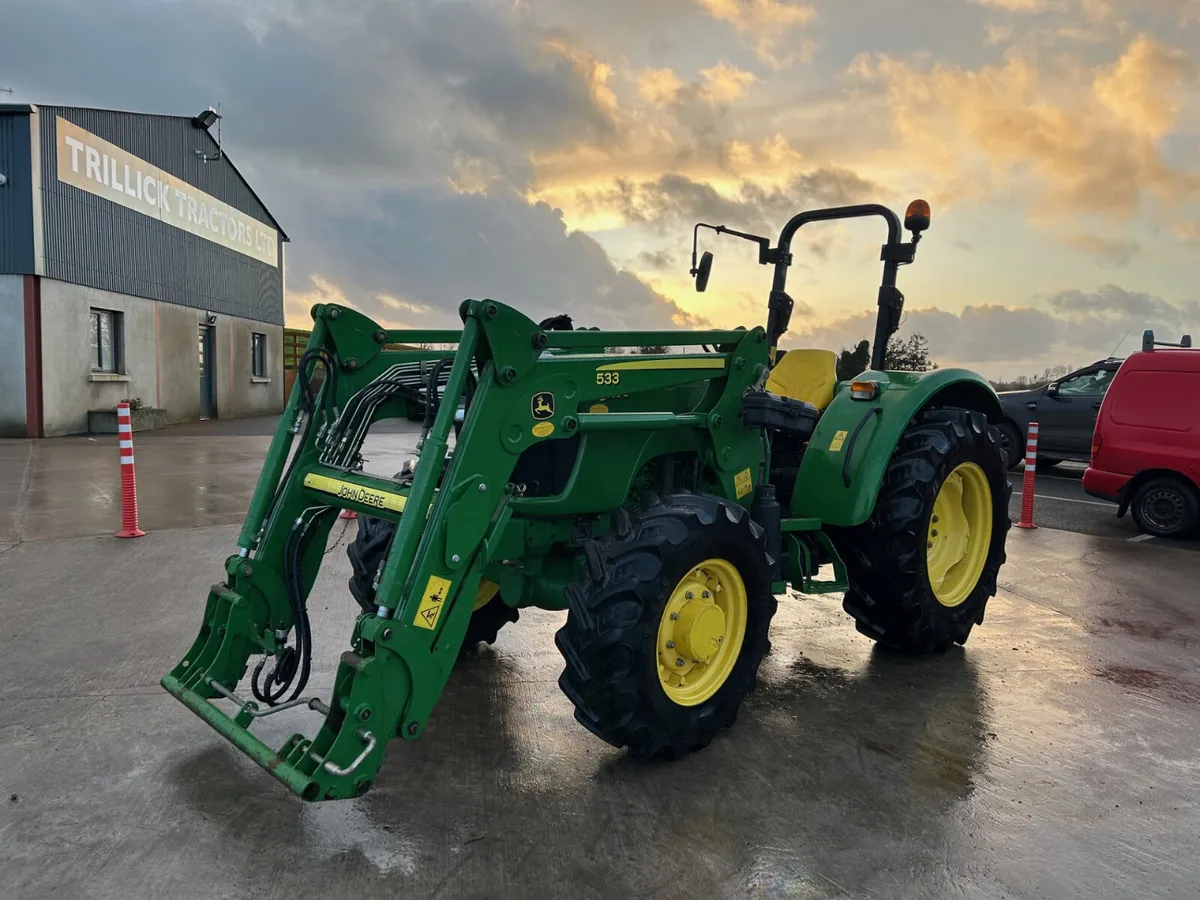 2012 John Deere 5055E C/W JD 533 Power Loader - Image 3