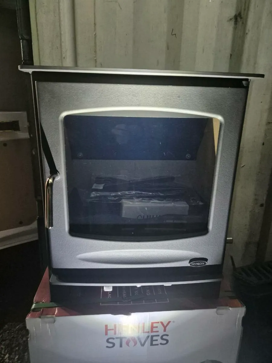 Henley 12 kw - Image 1