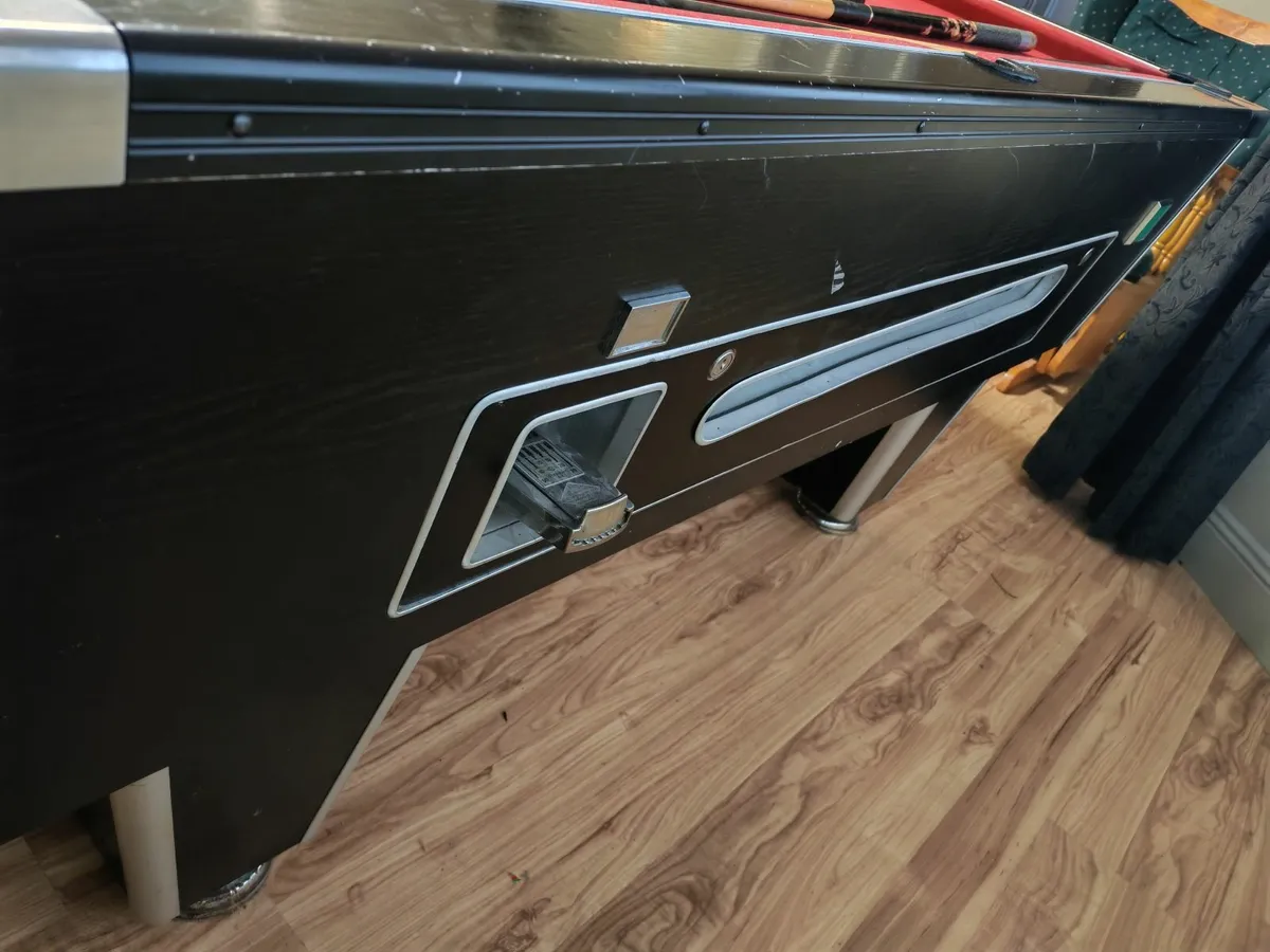 Pool table - Image 3