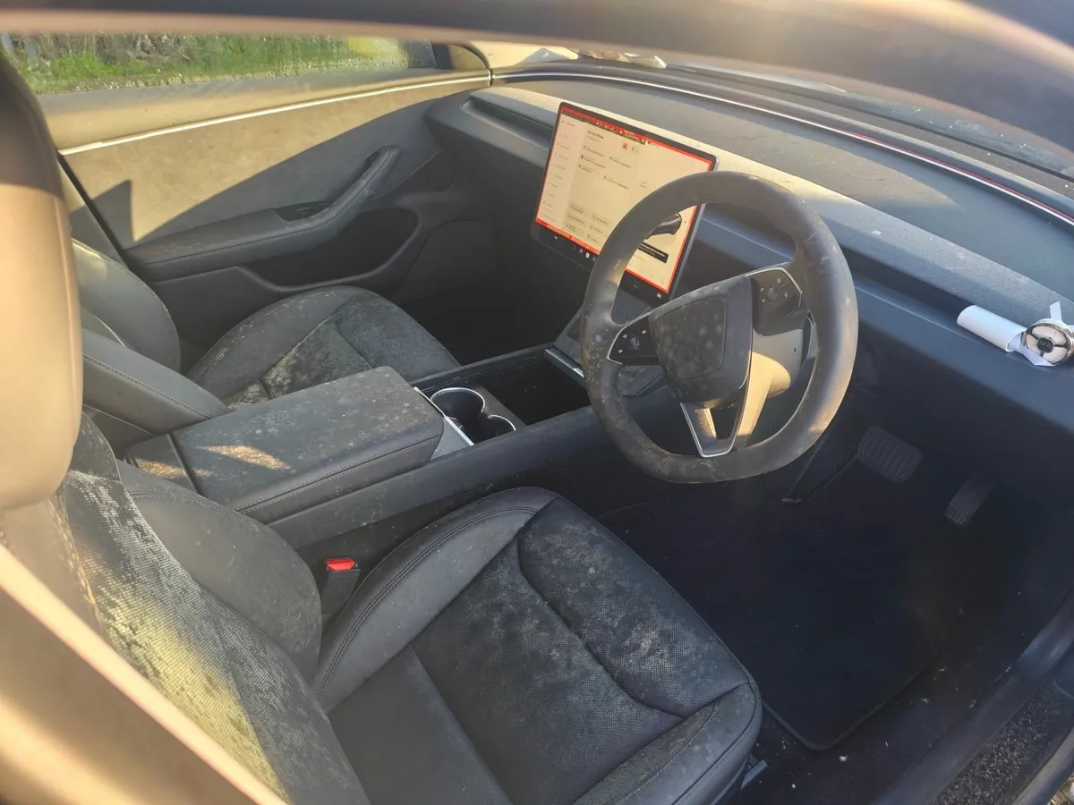 241 tesla 3 - Image 2