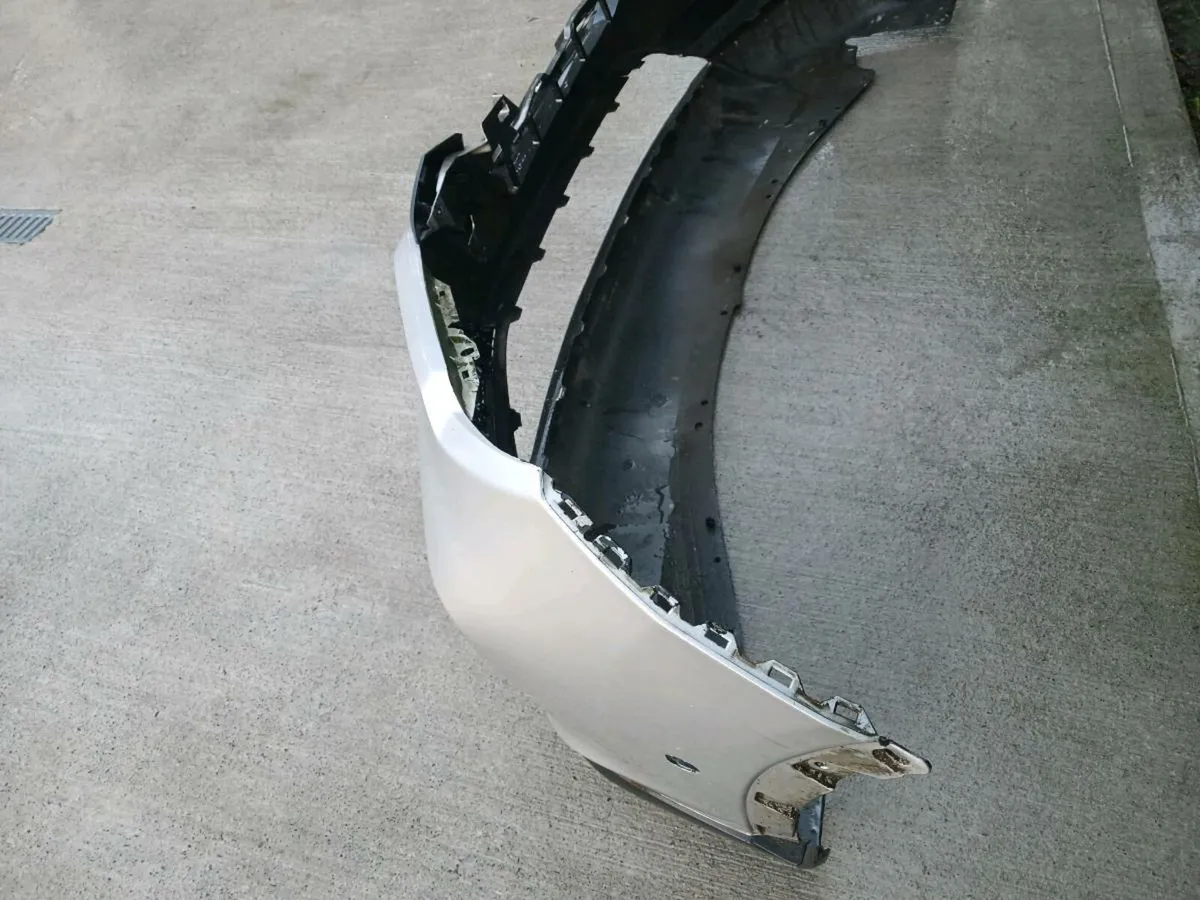 X trail front bumper 2019 - Image 4