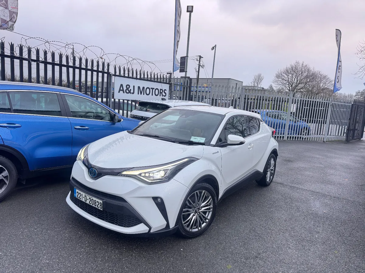 2022 Toyota C-HR 1.8 HYBRID - Image 1