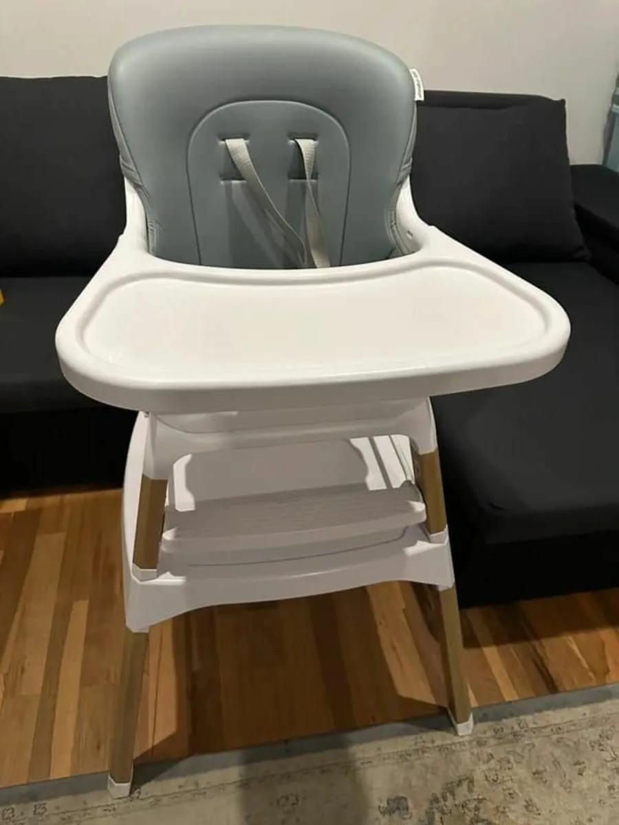 Baby equipment - Image 1