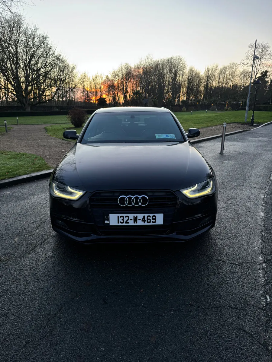 Audi A4 2013 S-Line Black edition - Image 2