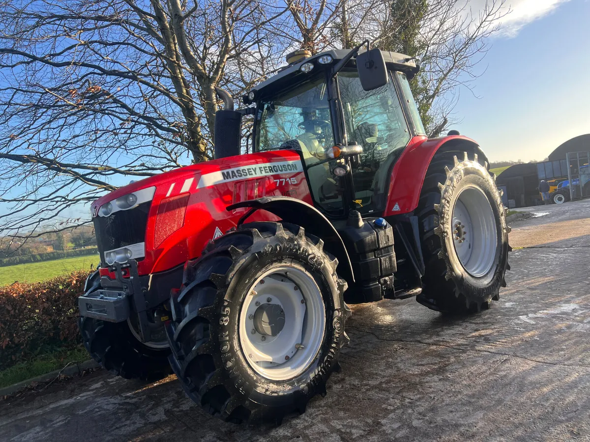 Massey Ferguson 7715 - Image 2