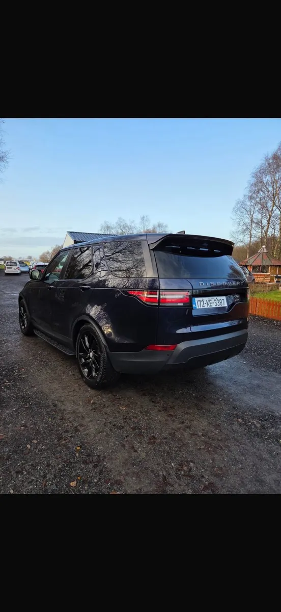 Land Rover Discovery 2017 - Image 3