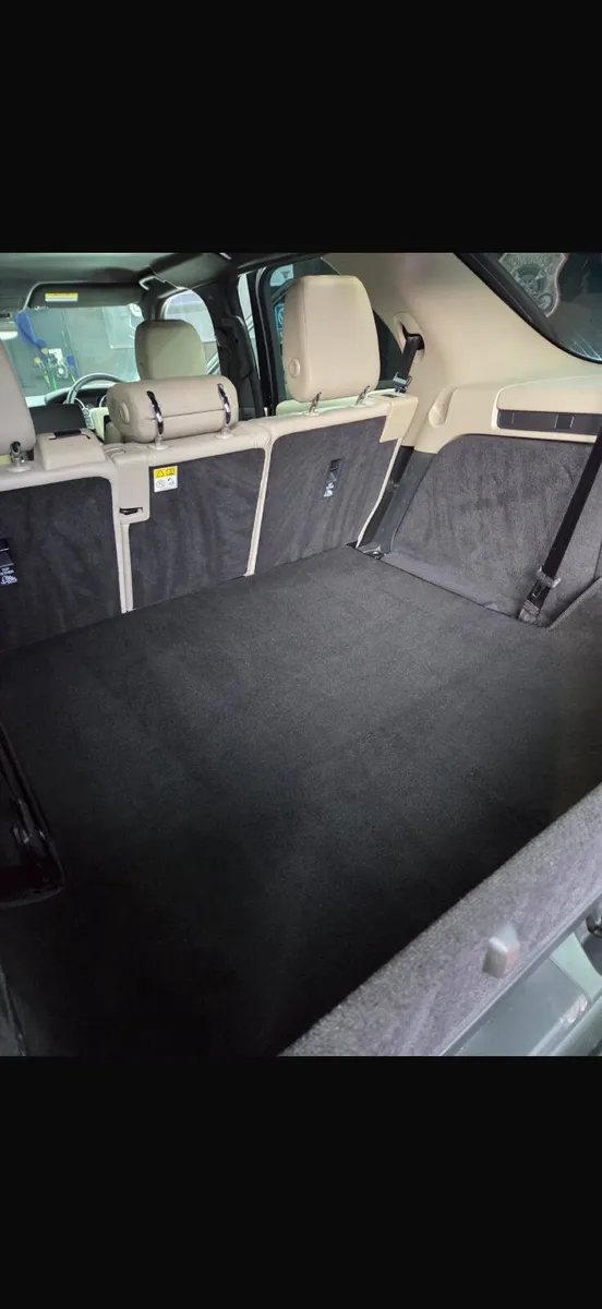 Land Rover Discovery 2017 - Image 4