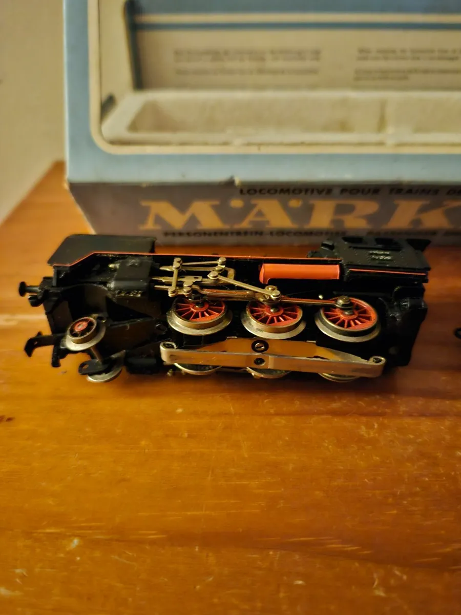 Vintage Marklin Steam Engine HO Scale - Image 4