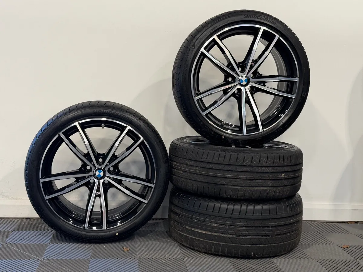 19” GENUINE BMW ALLOYS - Image 1