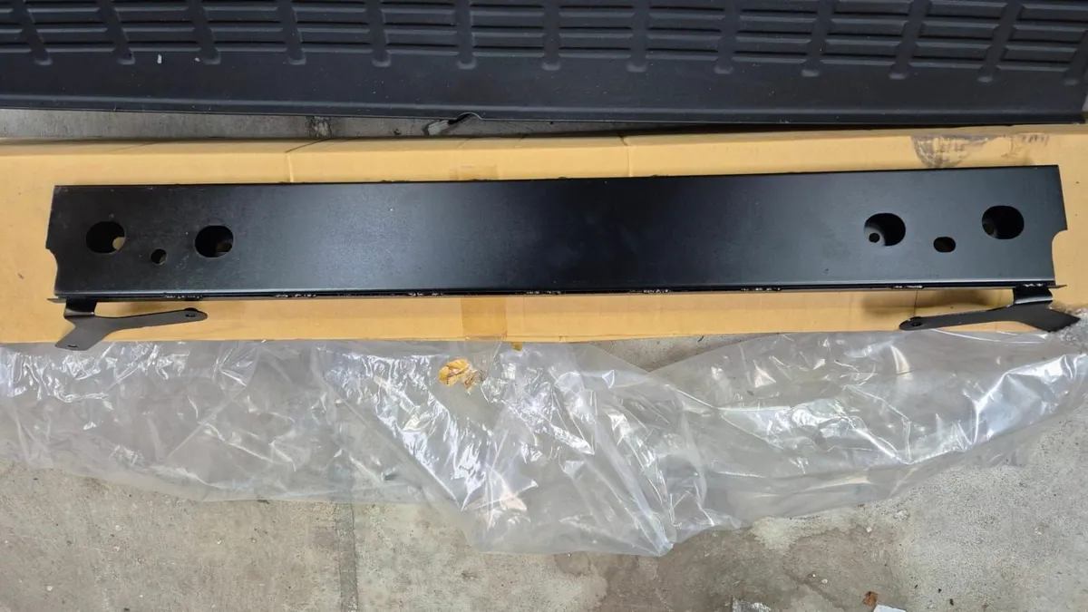 Toyota Hilux Parts Clearout - Image 3