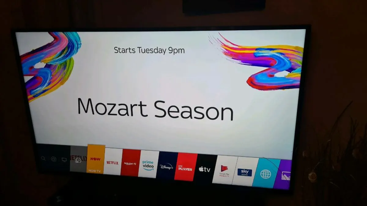 LG SMART TV 55 INCH - Image 4