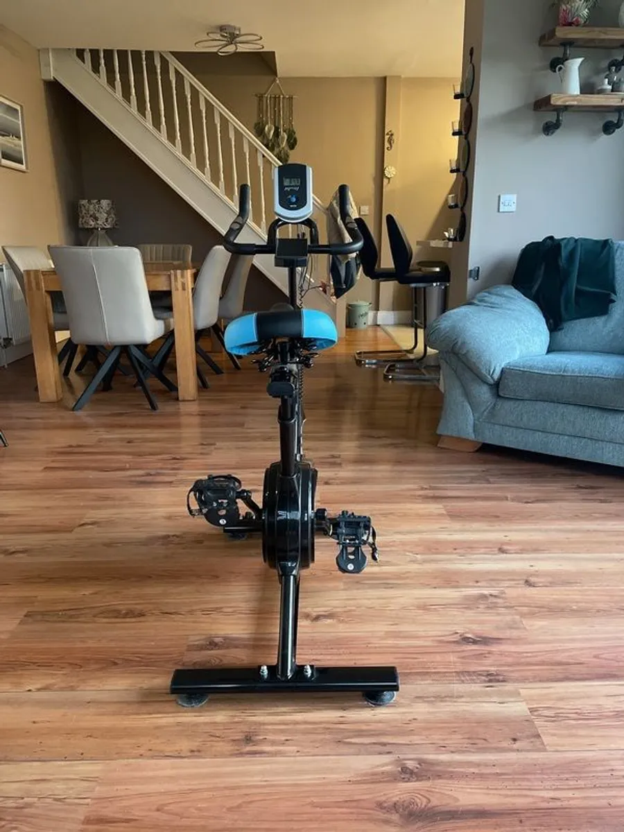 Exercise bike - Image 3