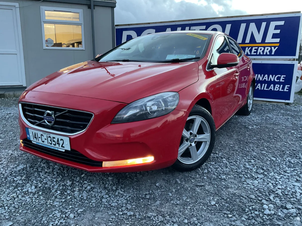 2014 VOLVO V40 1.6 DIESEL NEW NCT 1/27 SPOTLESS - Image 2