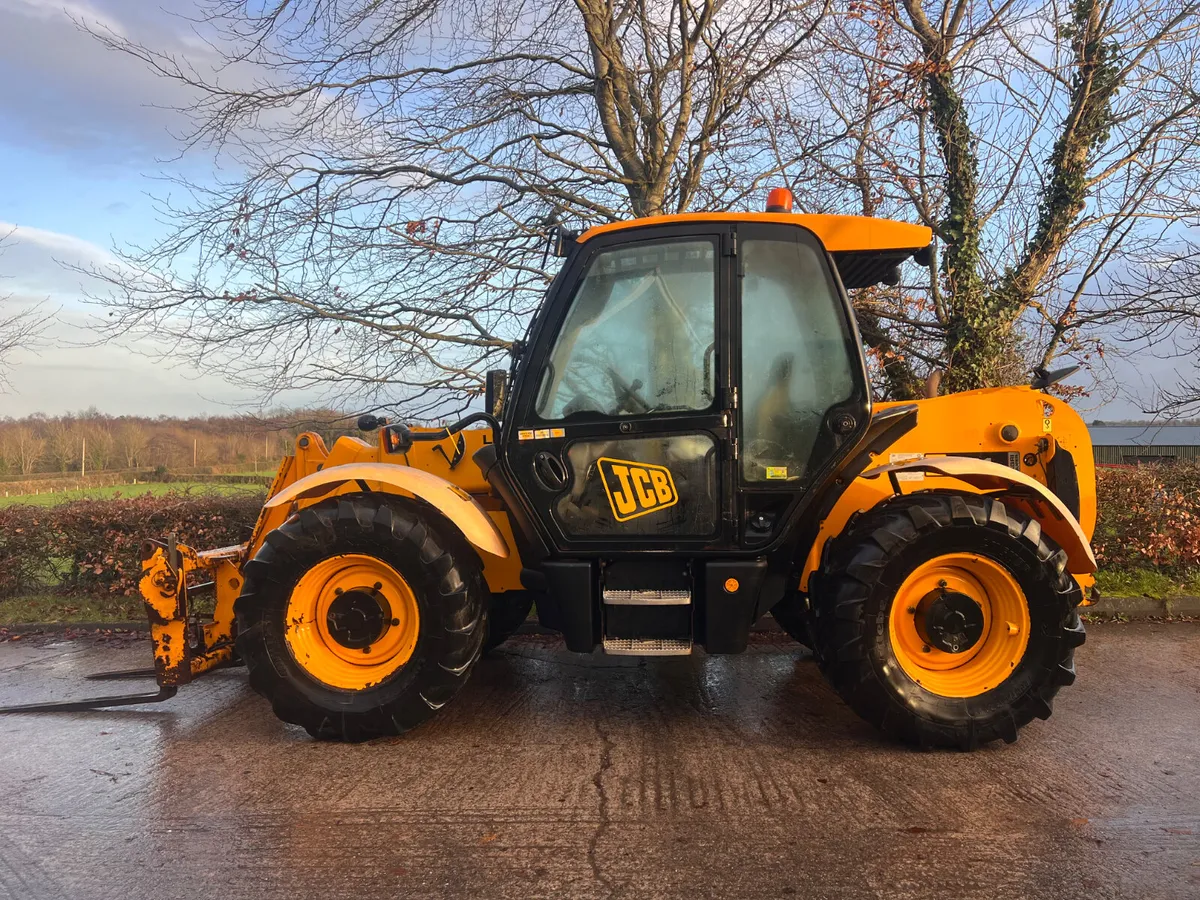 Jcb 531-70 Telehandler - Image 1