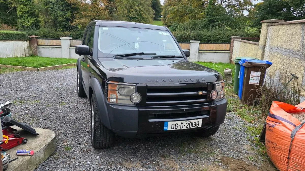 Land Rover Discovery 3 - Image 4