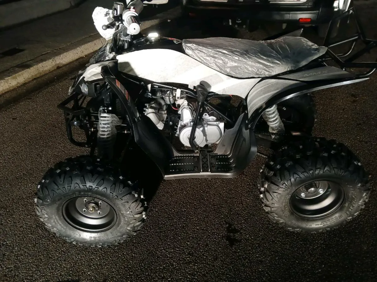 New 125cc petrol race quad - Image 3