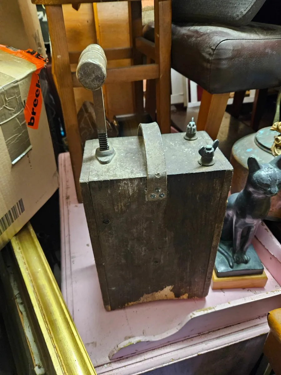 Vintage Dynamite Plunger Blasting Machine - Image 4