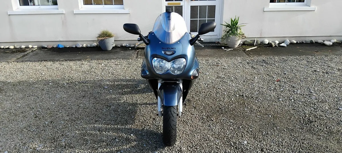 SUZUKI GSX 750 F SPORT TOURER - Image 3