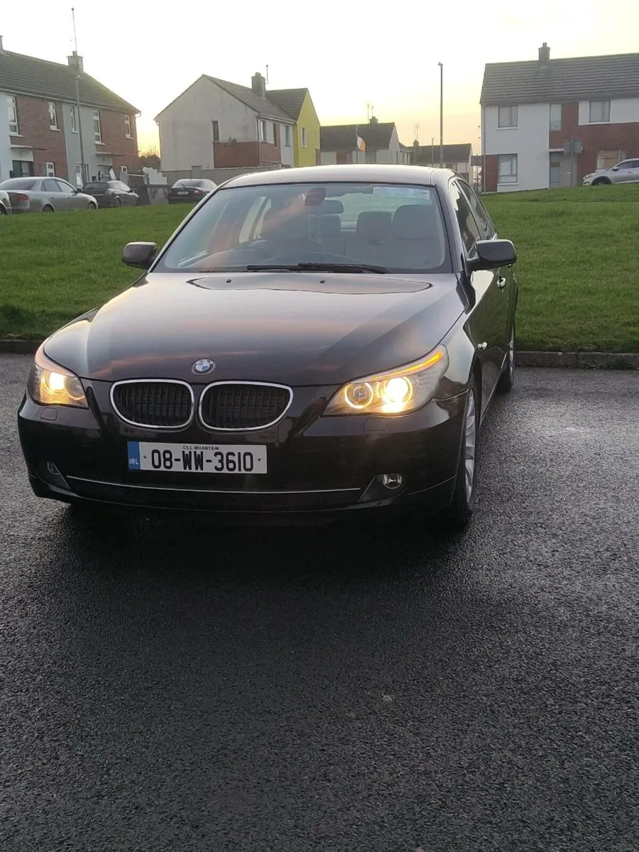BMW 520 automatic - Image 1