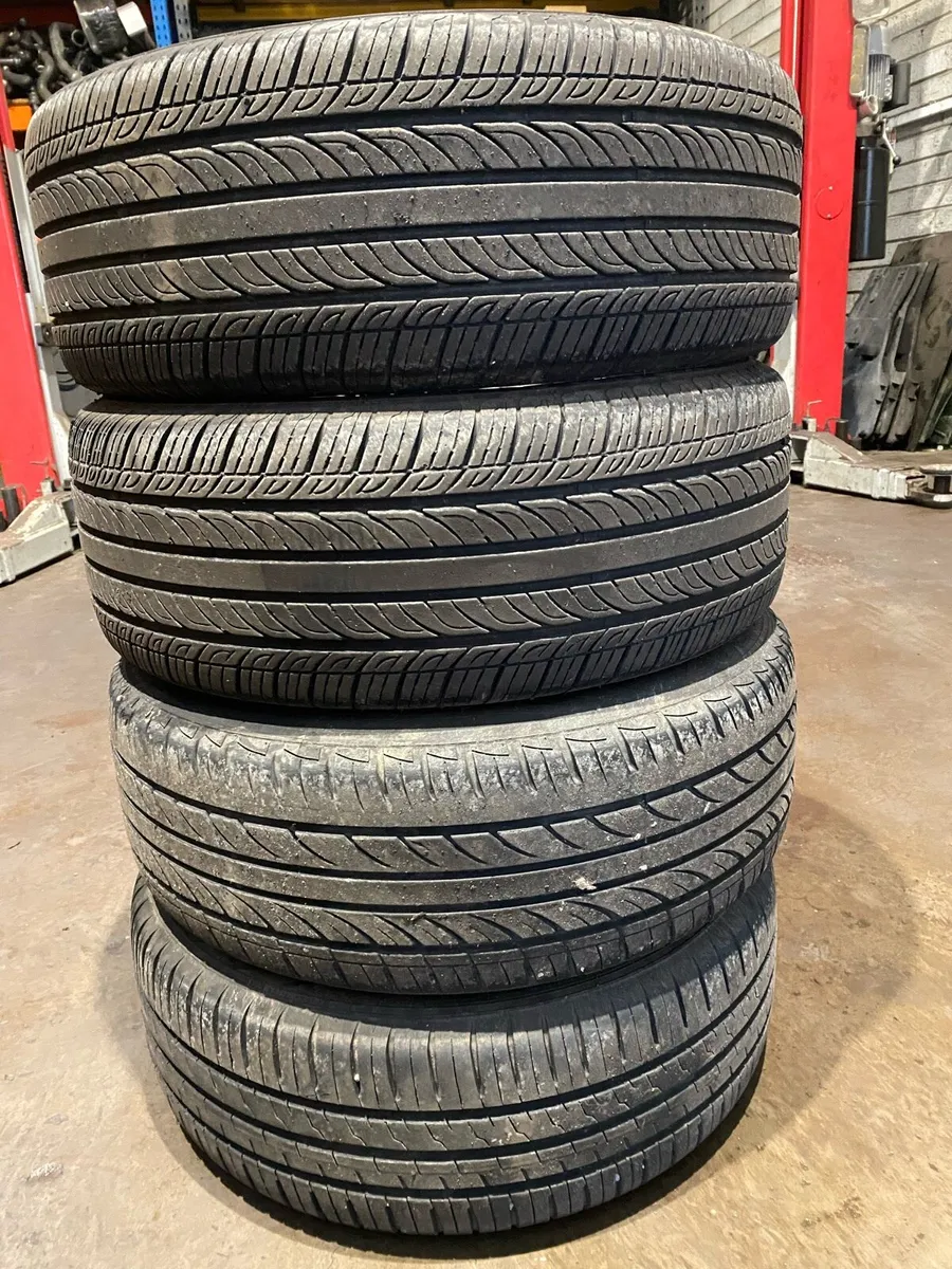 Set of alloys with new tyre Renault Megane - Image 4