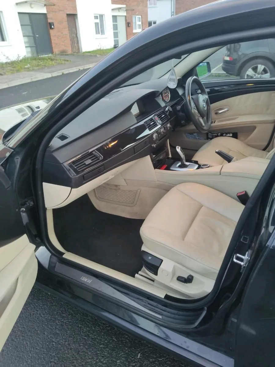 BMW 520 automatic - Image 4