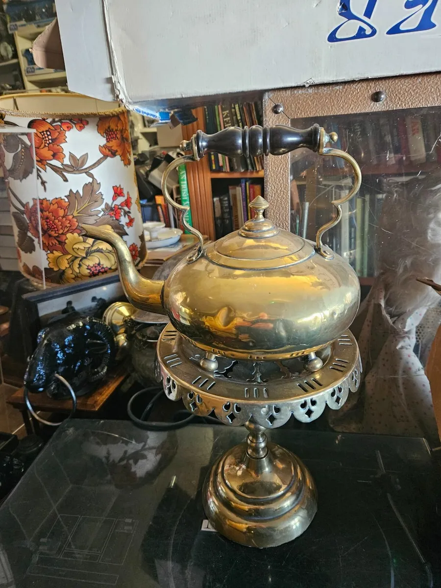 Vintage Antique Brass Trivet Stand abd Kettle - Image 2