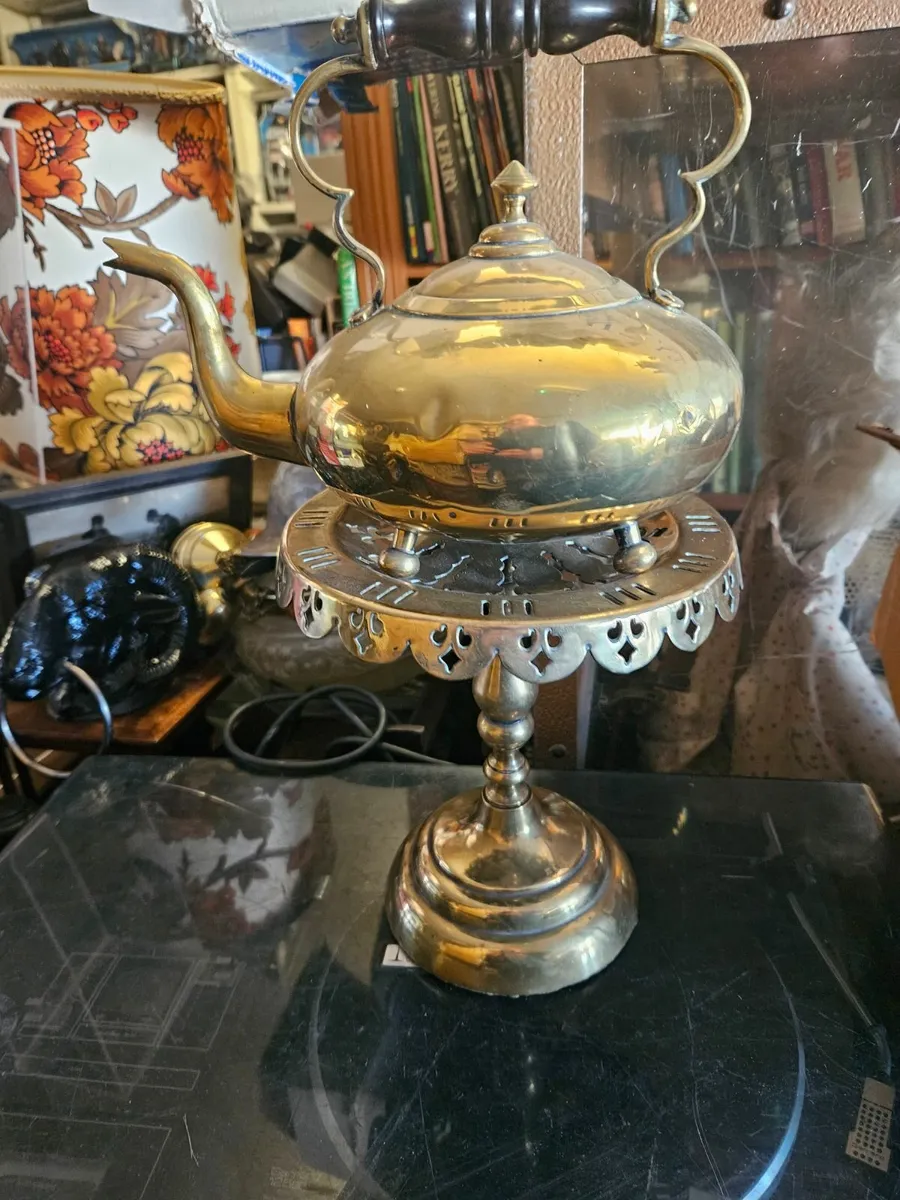Vintage Antique Brass Trivet Stand abd Kettle - Image 3