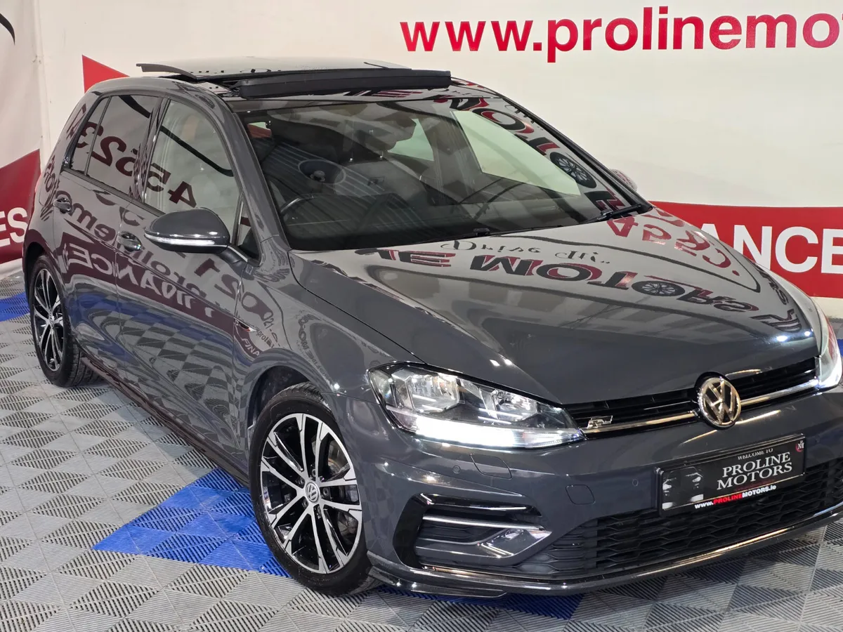 VW GOLF 2.0 TDI 150BHP R-LINE TECH PANORAMIC ROOF - Image 3