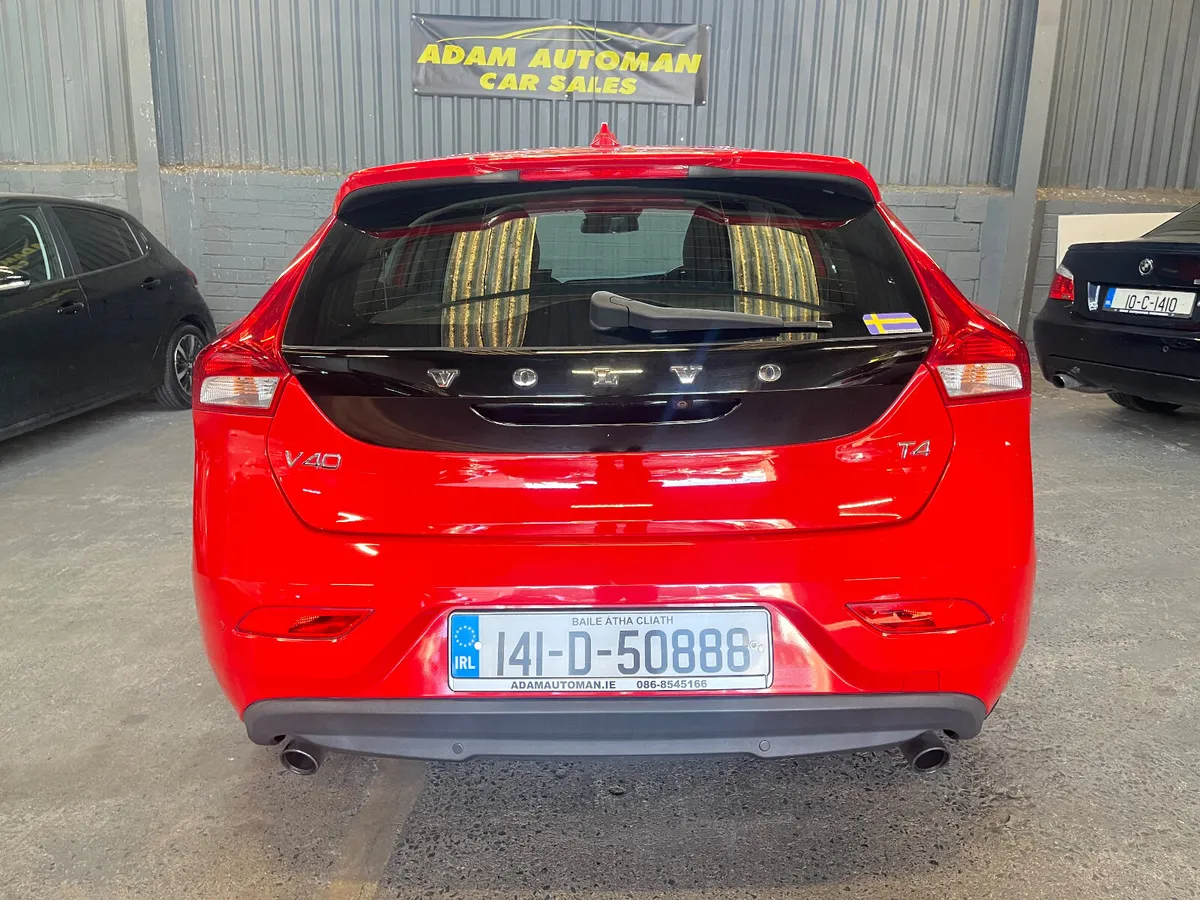 Volvo V40 2014 Automatic Low mileage - Image 4