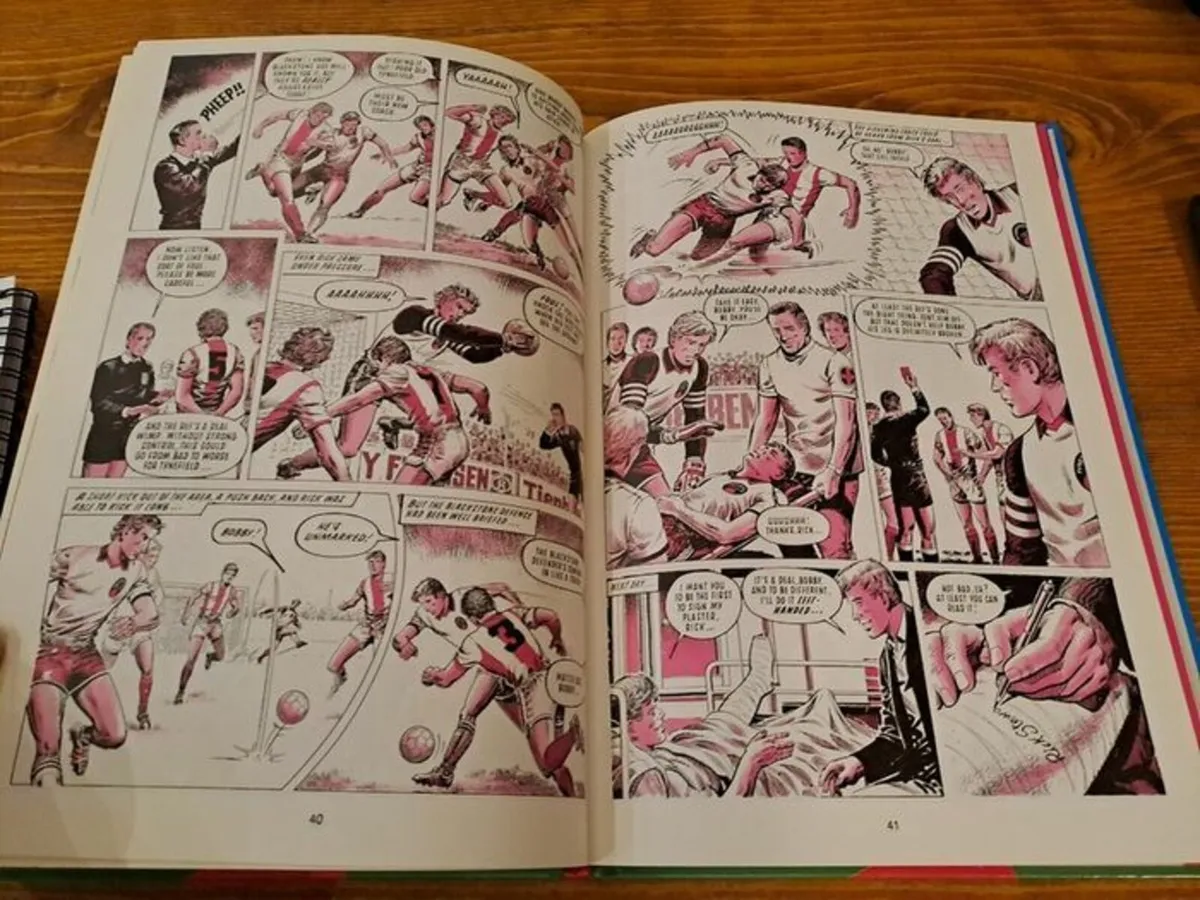 1993 Roy of the Rovers soccer comic yearbook - Image 3