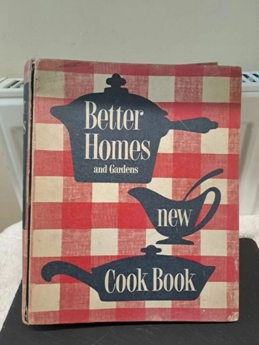 Better Homes and Gardens First edition 1953 - Image 1