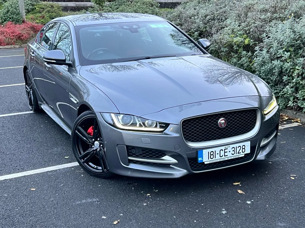 181 JAGUAR XE R-SPORT DIESEL AUTOMATIC - Image 4