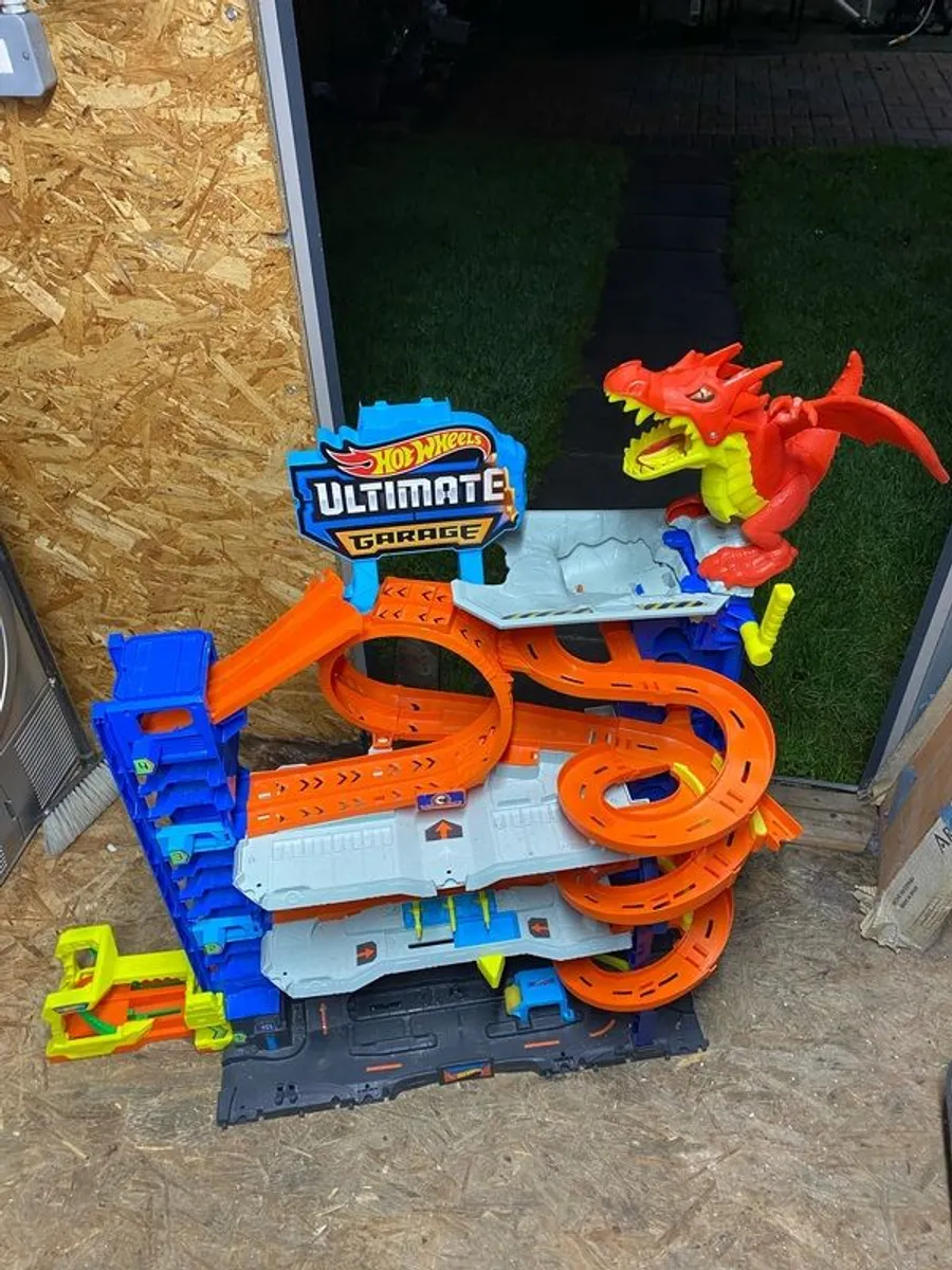 Hot wheels Ultimate Garage