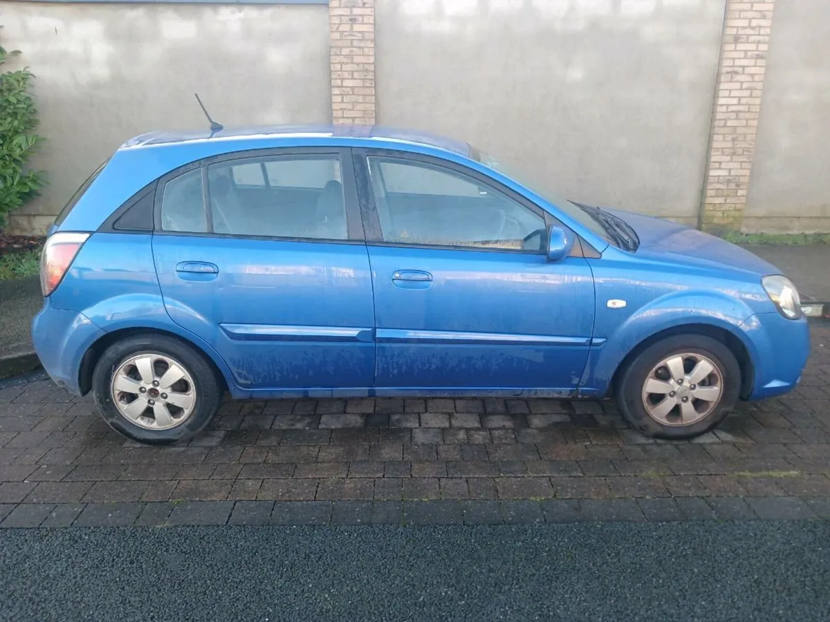 2010 Kia Rio - Image 3
