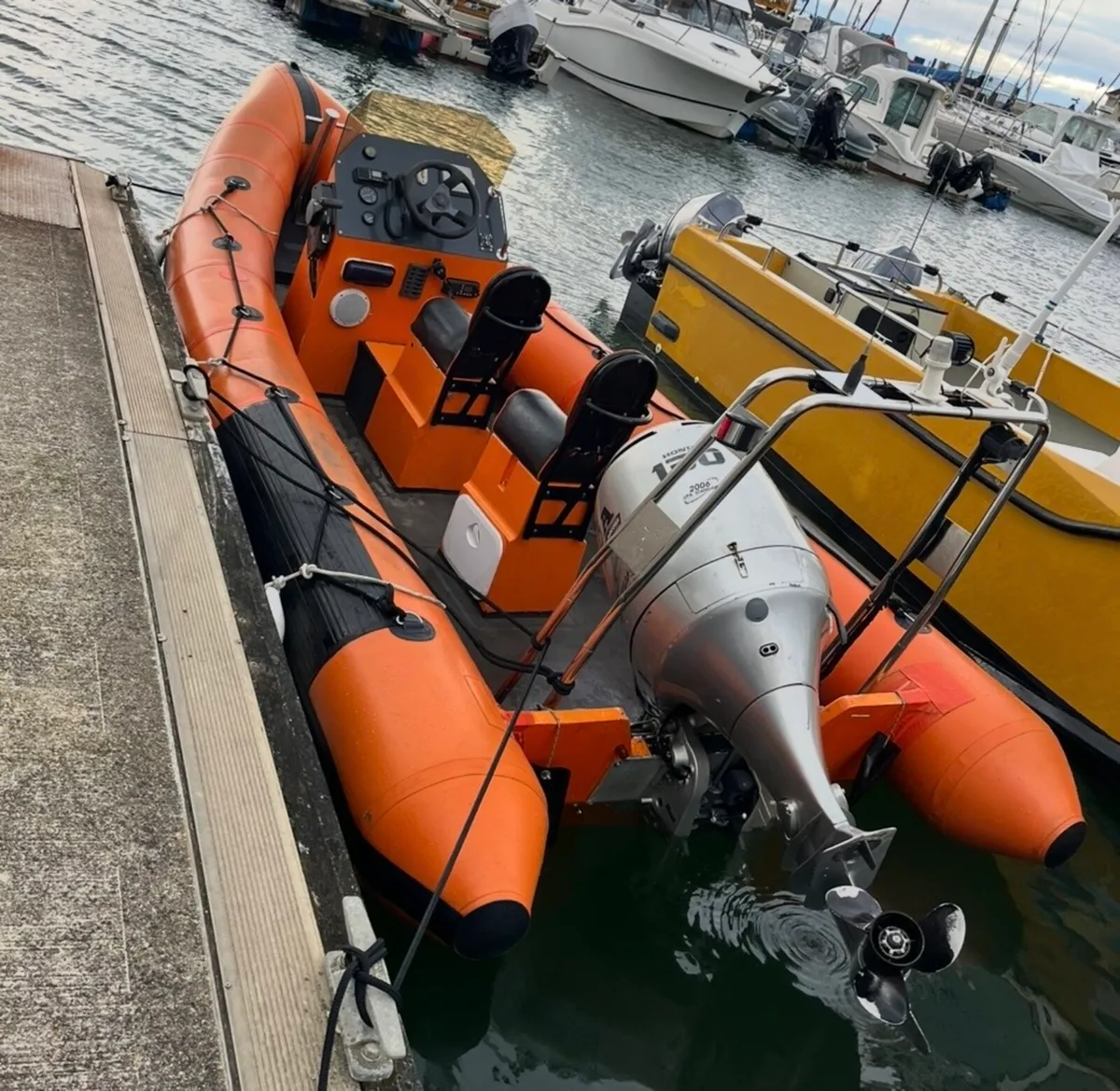 Delta Dash 5.5m Rib / Honda 130 Four Stroke - Image 4