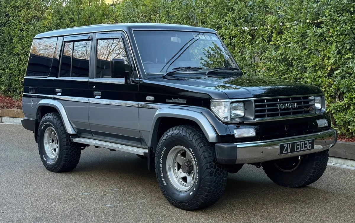 Toyota Land Cruiser Prado 1991 - Image 1