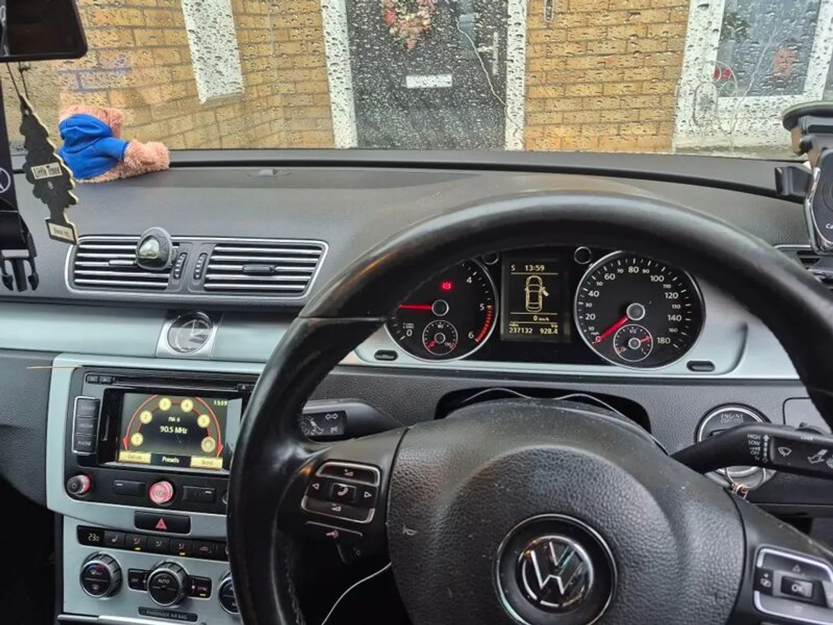 2012 Volkswagen Cc - Image 3