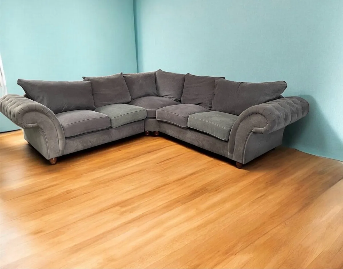 Large corner sofa - Image 1