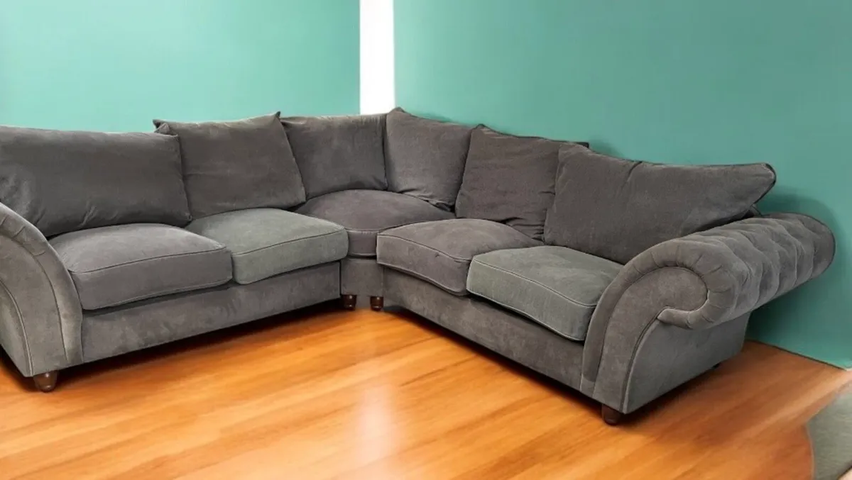 Large corner sofa - Image 2