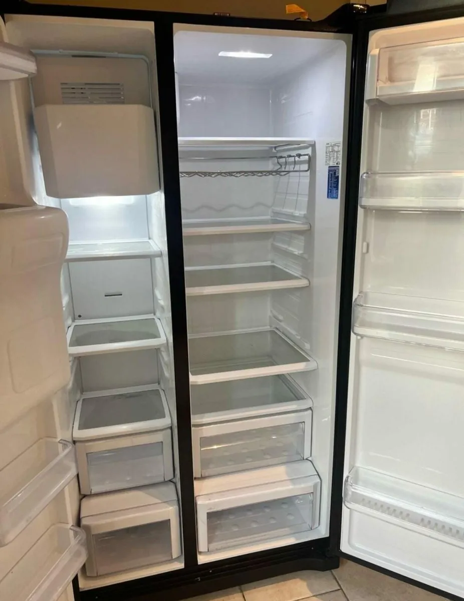 Samsung American Fridge Freezer - Image 2