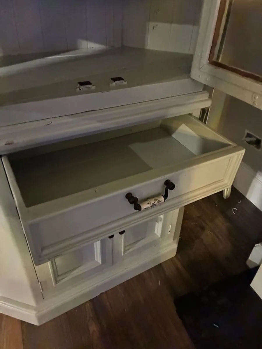 Large Corner Unit - Image 3