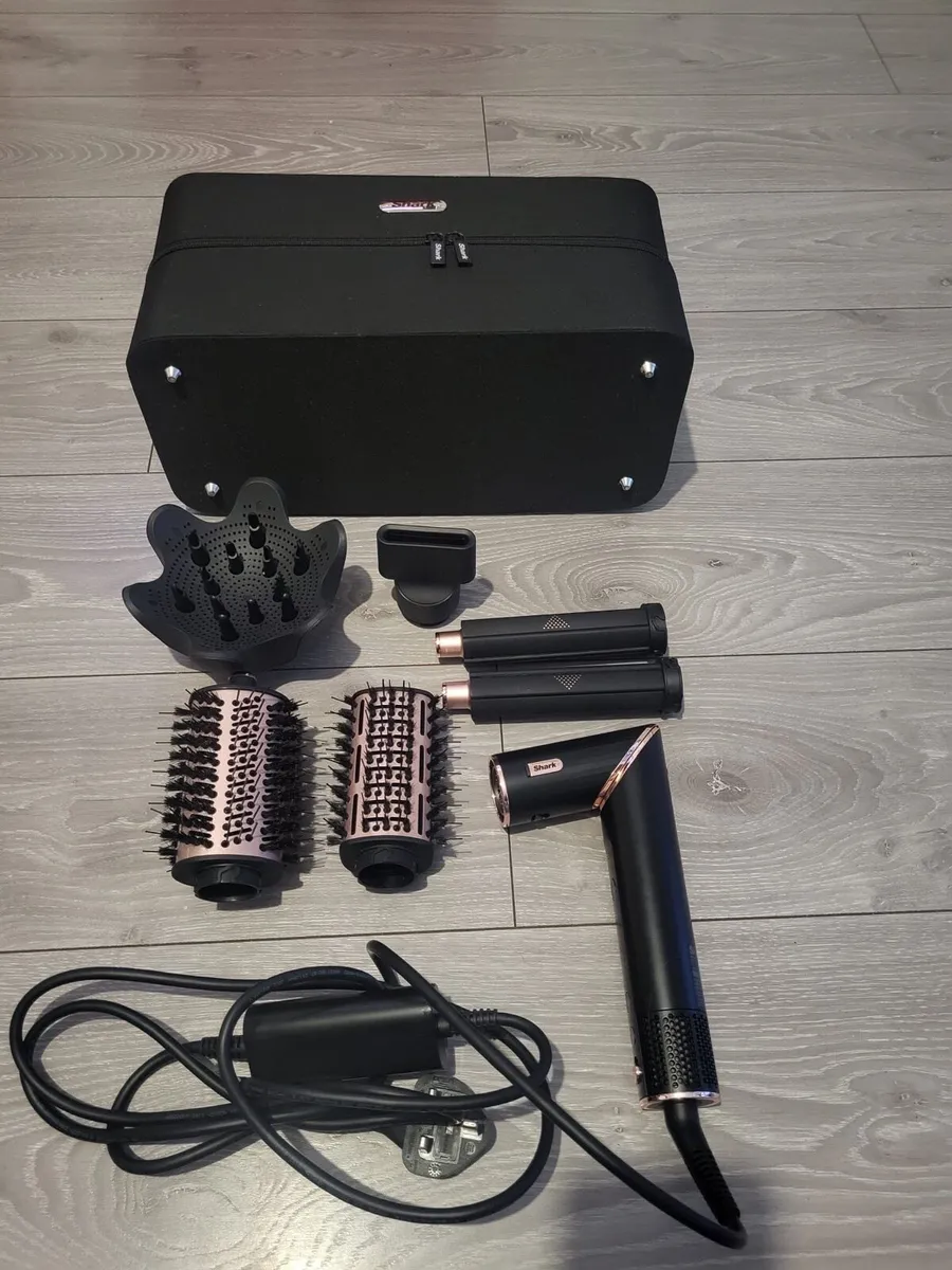 SHARK FLEX STYLER - Image 1