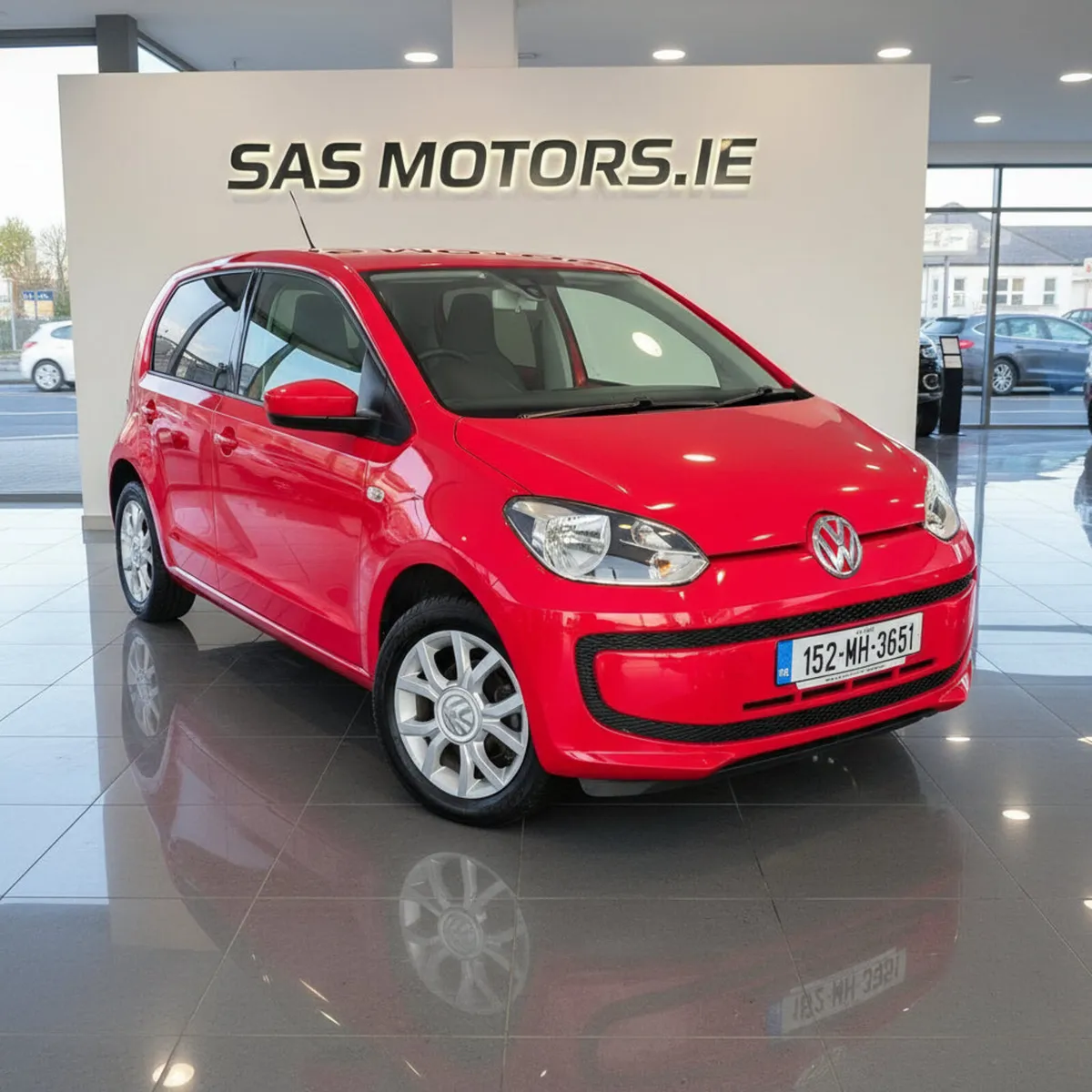 Volkswagen Up! Automatic 2015 - Image 1